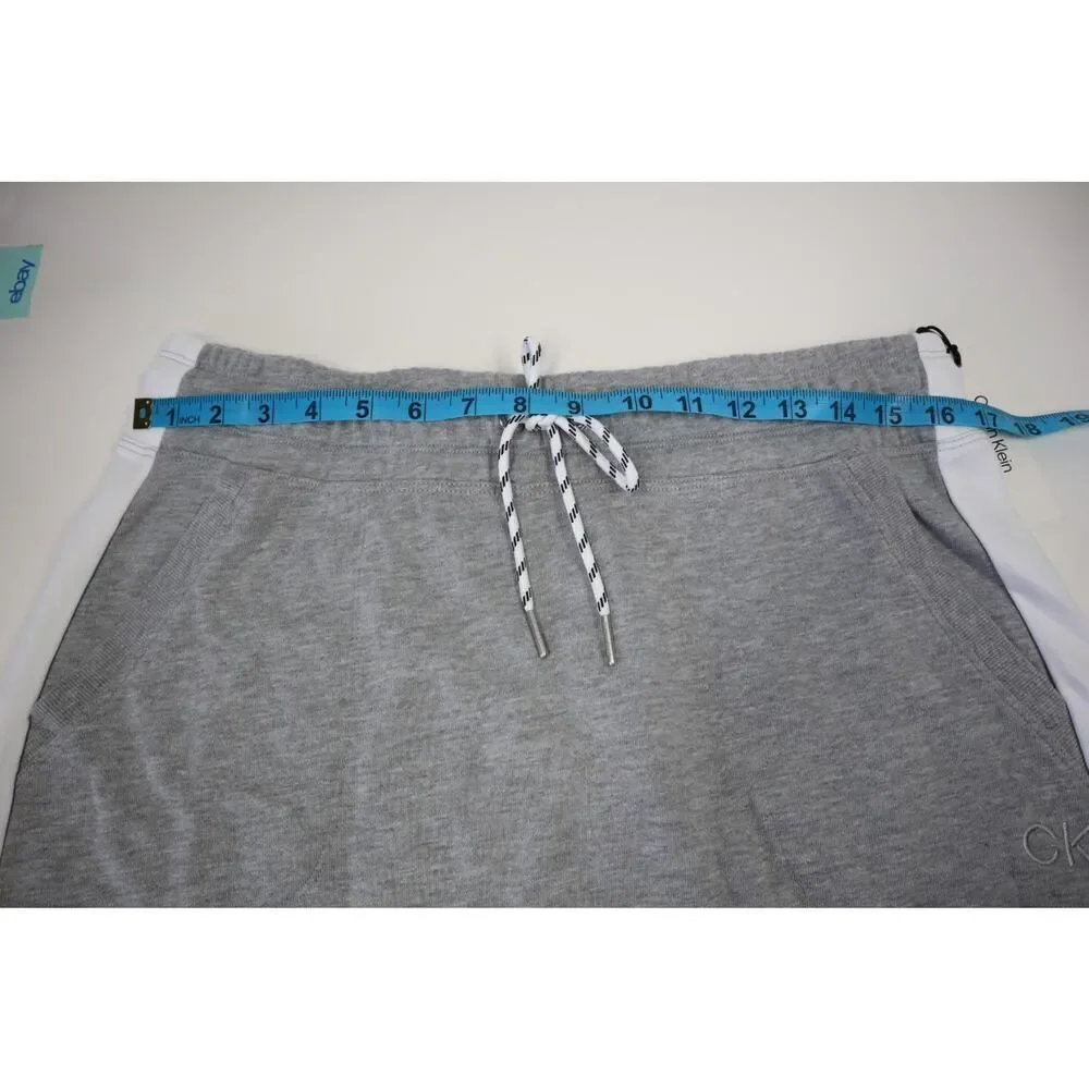 Calvin Klein Performance Grey Skirt‎ Size L